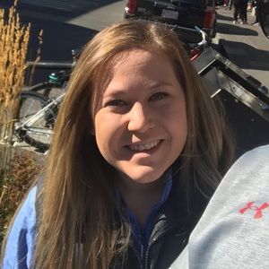 Meet your Posher, Savannah